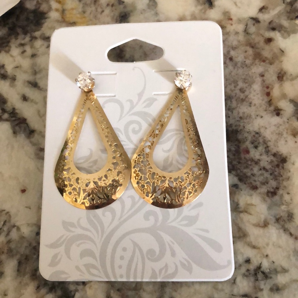 earings